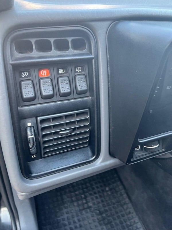 Used Ford Sierra for sale - 76243569: Photo 20