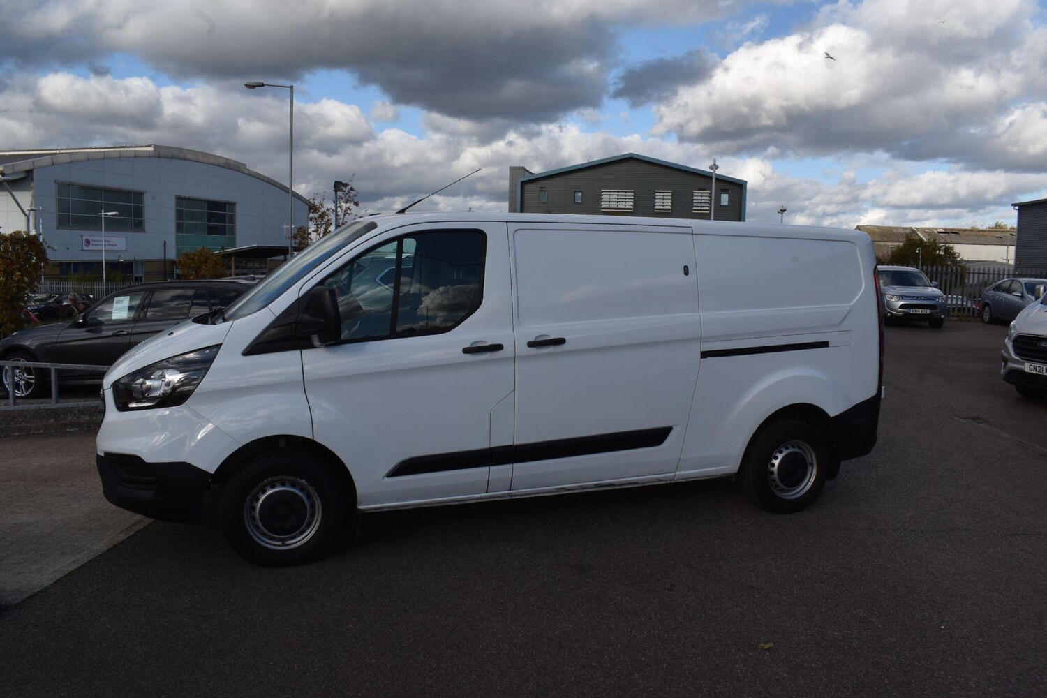 Used Ford Transit Custom 2020 for sale - 76369055: Photo 4