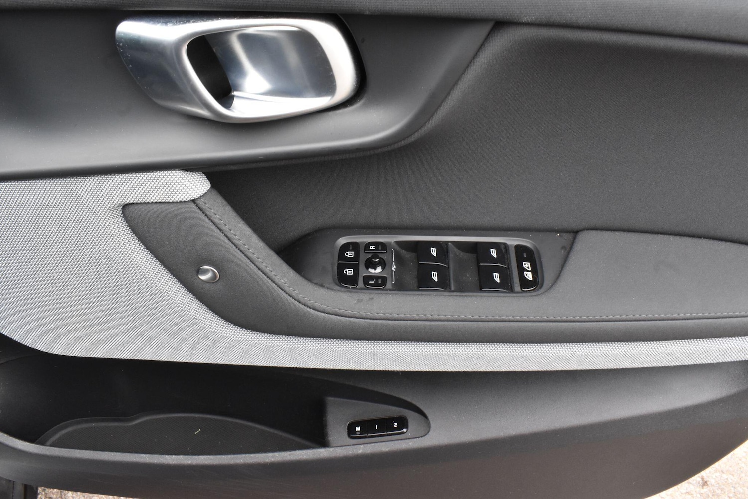 Used Polestar Polestar 2 2023 for sale - 76953859: Photo 20