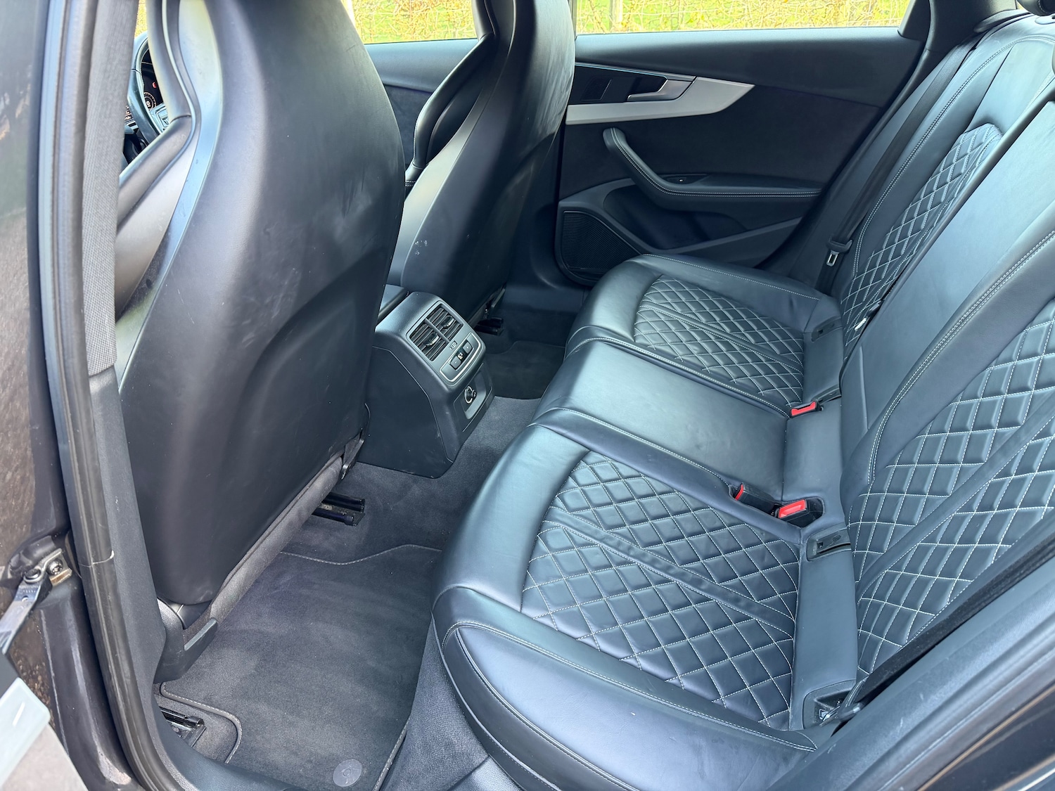 Used Audi A4 2018 for sale - 77747368: Photo 17