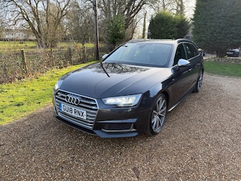 Used Audi S4 Avant 2018 for sale - 77747368: Photo
