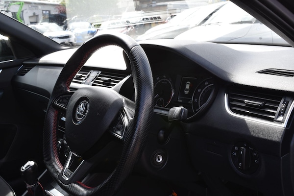 Used Skoda Octavia 2014 for sale - 76017338: Photo 9
