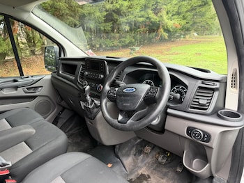 Used Ford Transit Custom 2022 for sale - 77301643: Photo