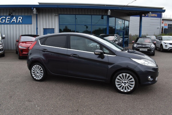 Used Ford Fiesta 2010 for sale - 76305320: Photo 11