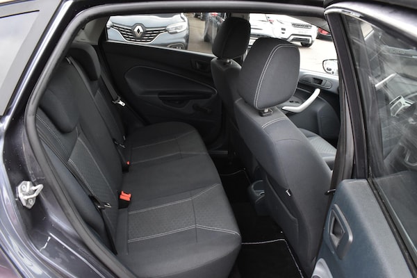Used Ford Fiesta 2010 for sale - 76305320: Photo 18