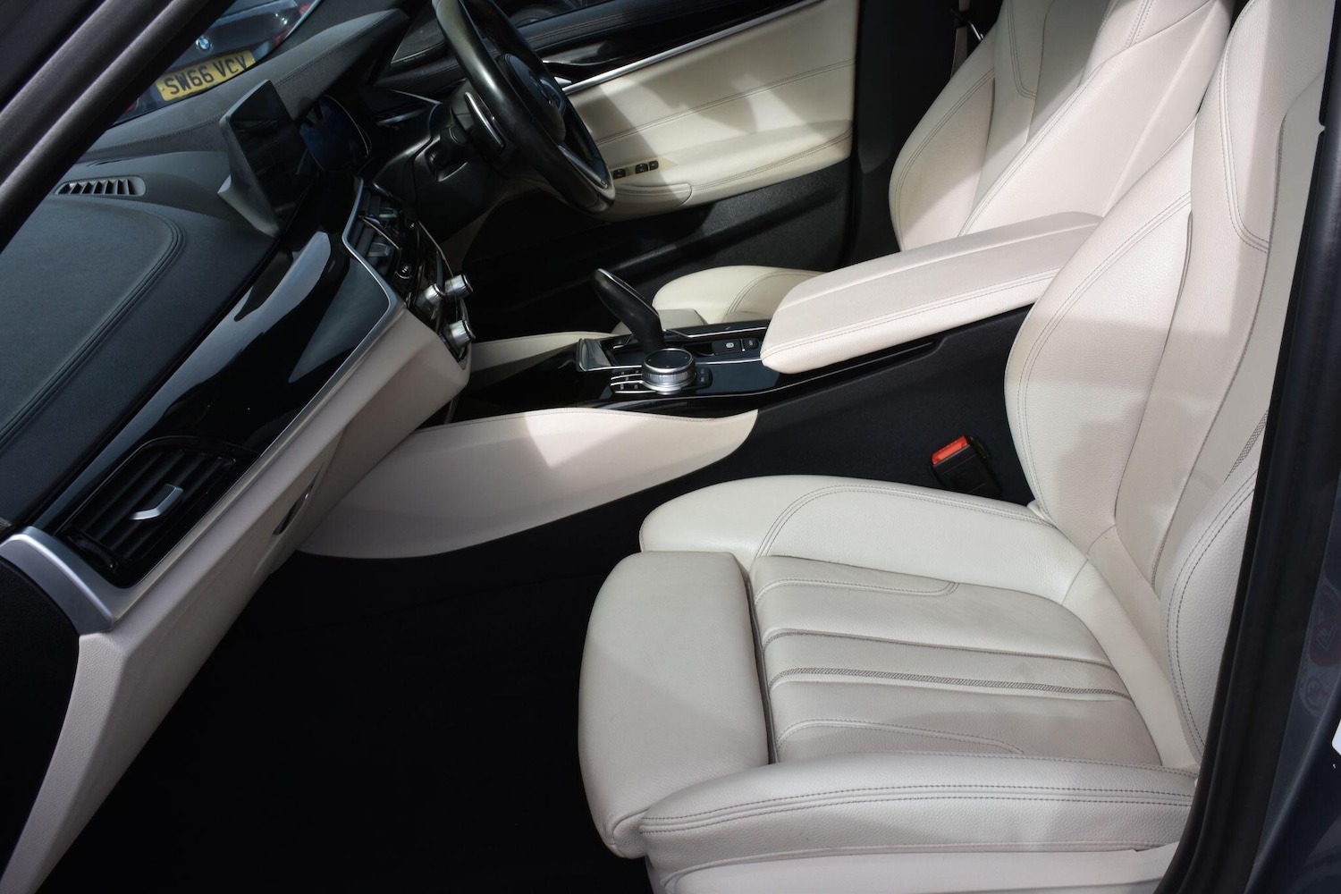 Used BMW 5 Series 2017 for sale - 75994354: Photo 30