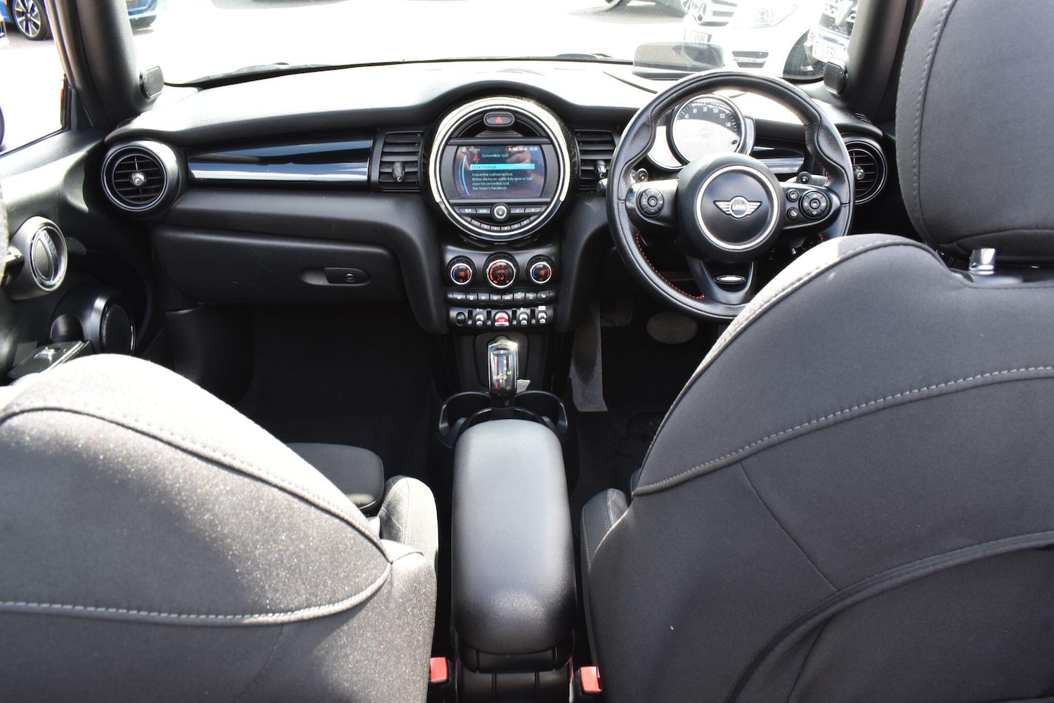 Used MINI Convertible 2019 for sale - 76953848: Photo 13