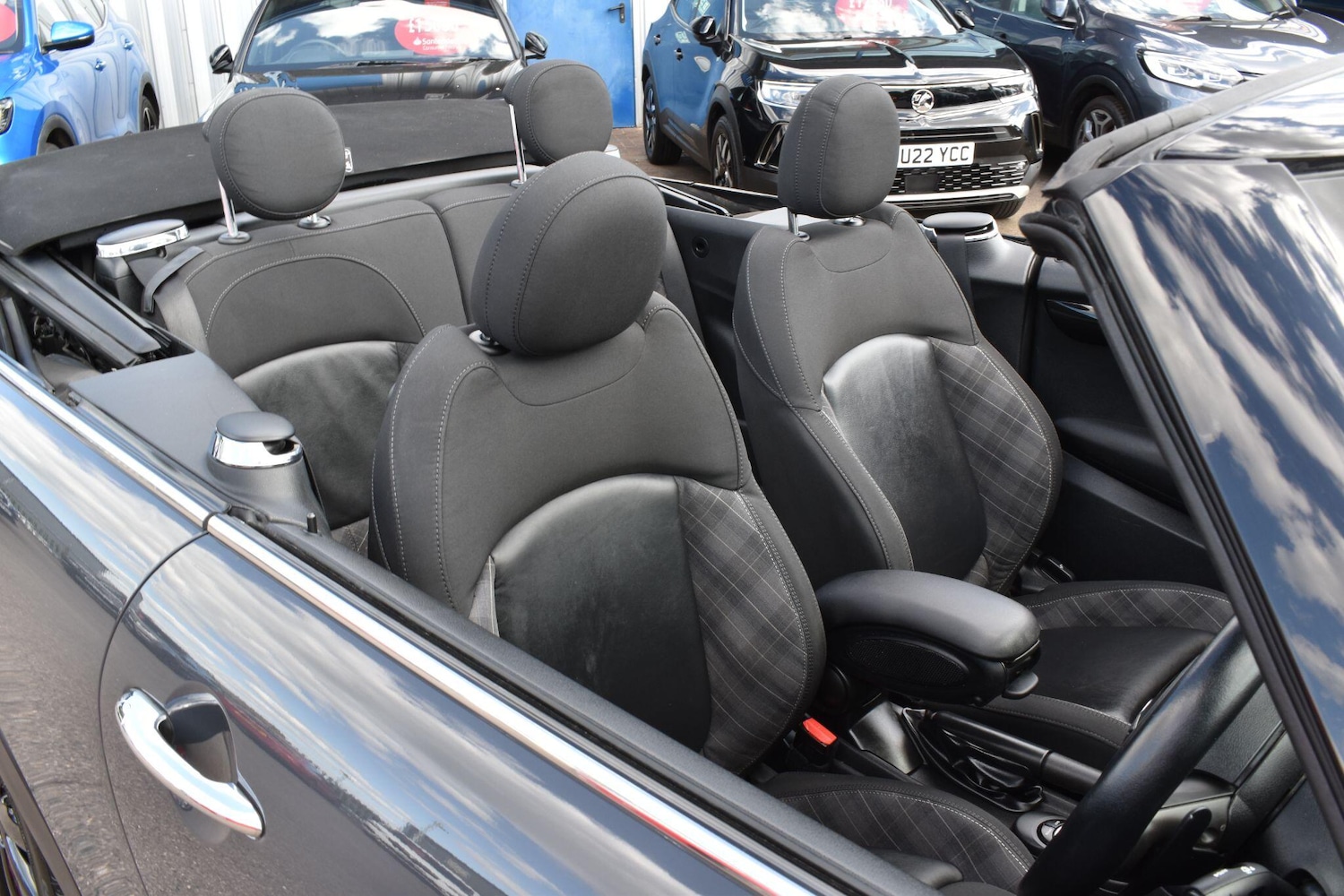 Used MINI Convertible 2019 for sale - 76953848: Photo 29