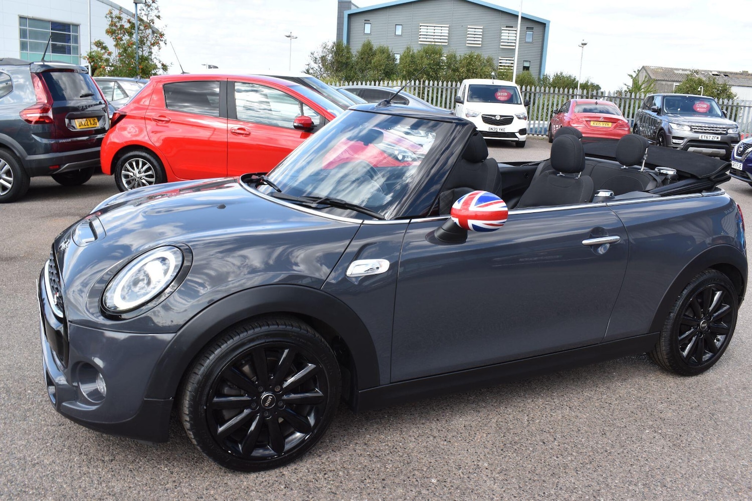 Used MINI Convertible 2019 for sale - 76953848: Photo 6