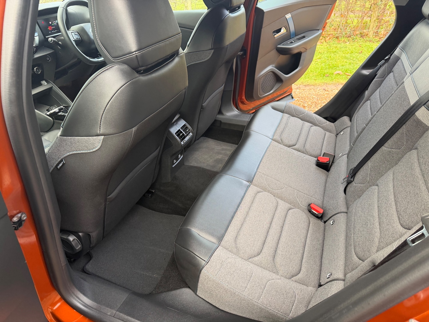 Used Citroen e-C4 2022 for sale - 76953873: Photo 30