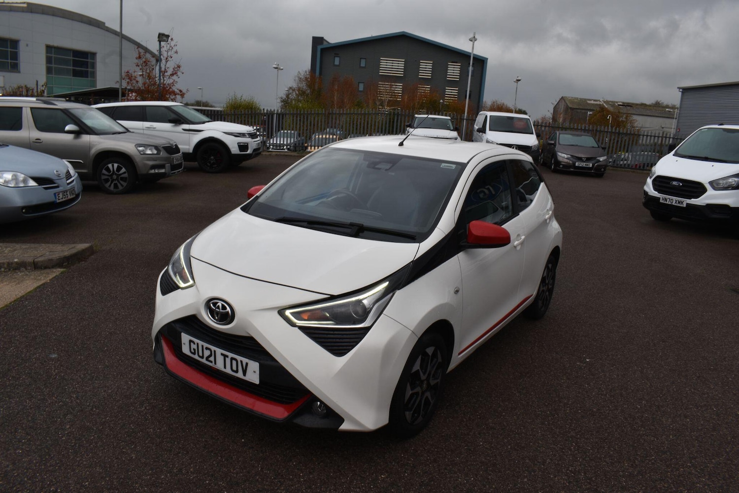 Used Toyota AYGO 2021 for sale - 76508841: Photo 3