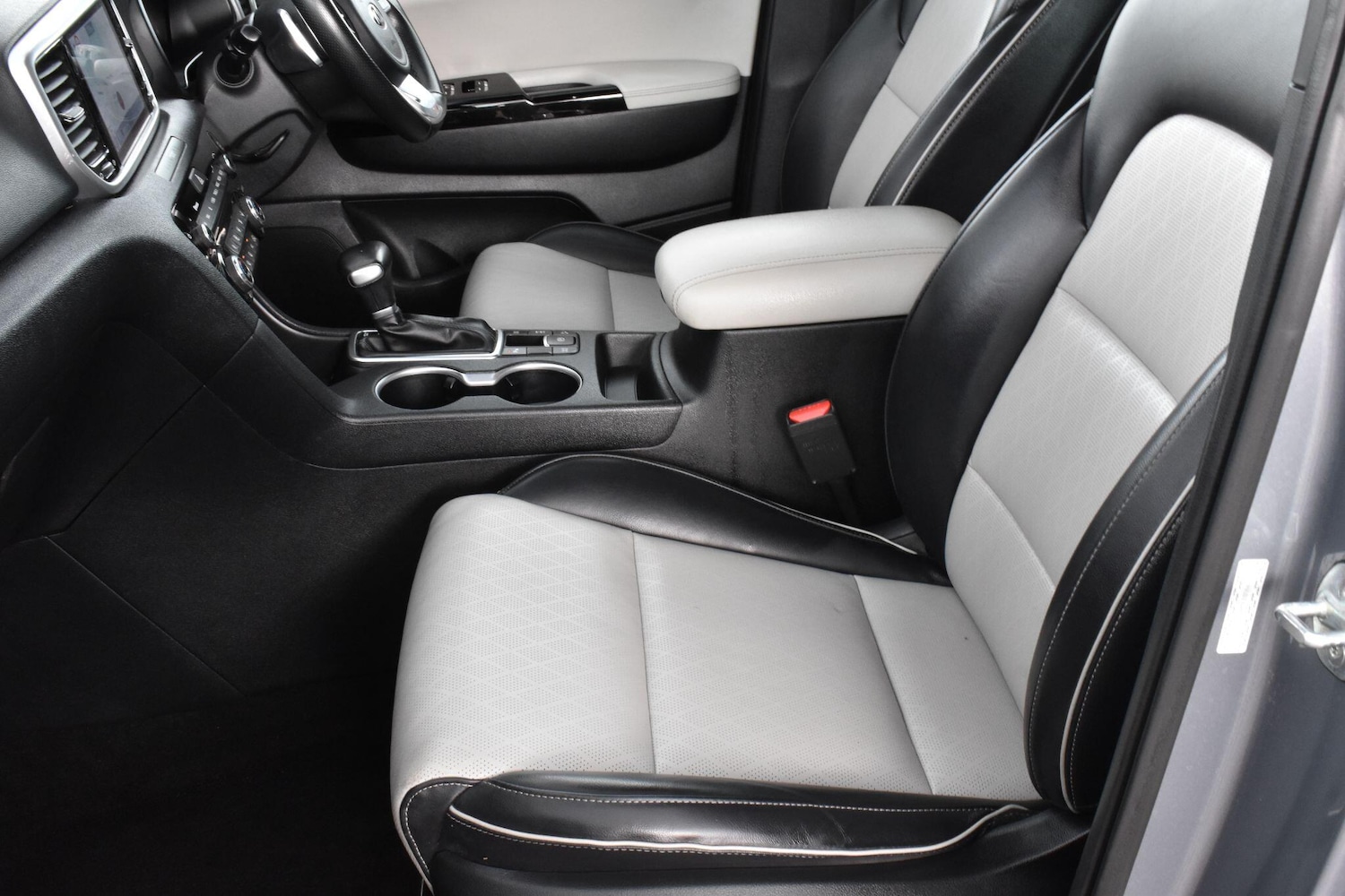 Used Kia Sportage 2021 for sale - 76953849: Photo 18