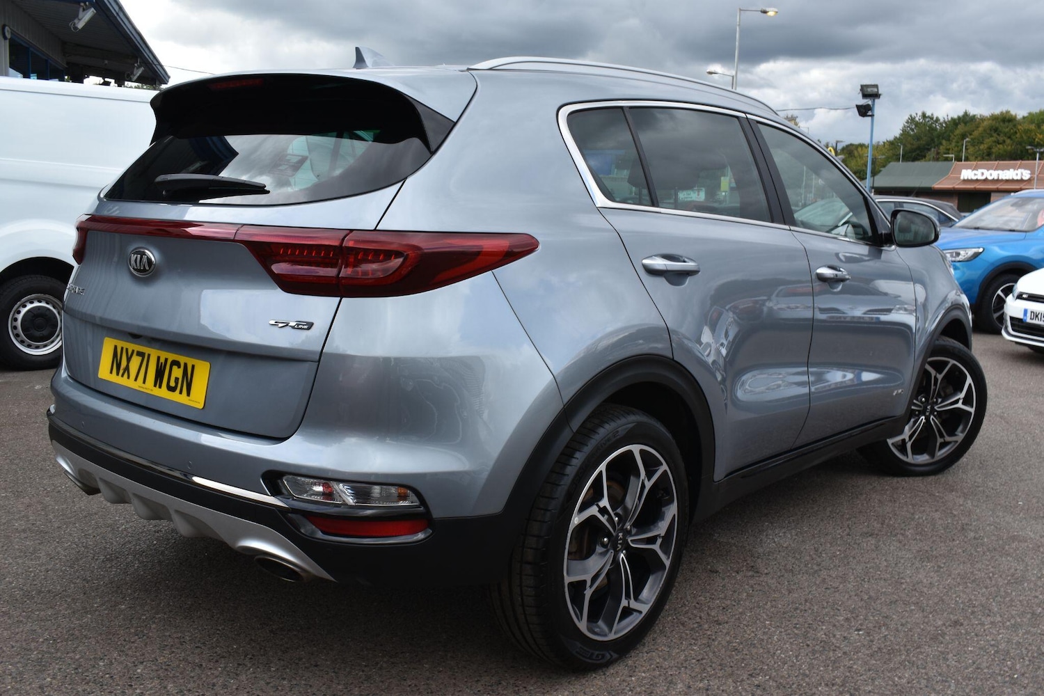 Used Kia Sportage 2021 for sale - 76953849: Photo 2