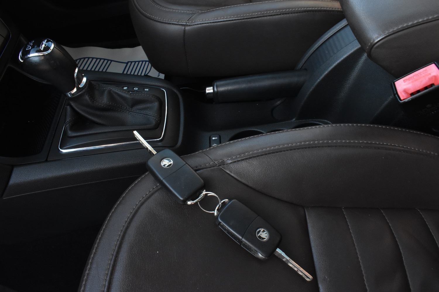 Used Skoda Yeti 2014 for sale - 76953878: Photo 11