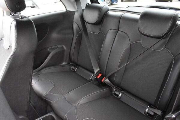 Used Vauxhall ADAM 2016 for sale - 76149157: Photo 16
