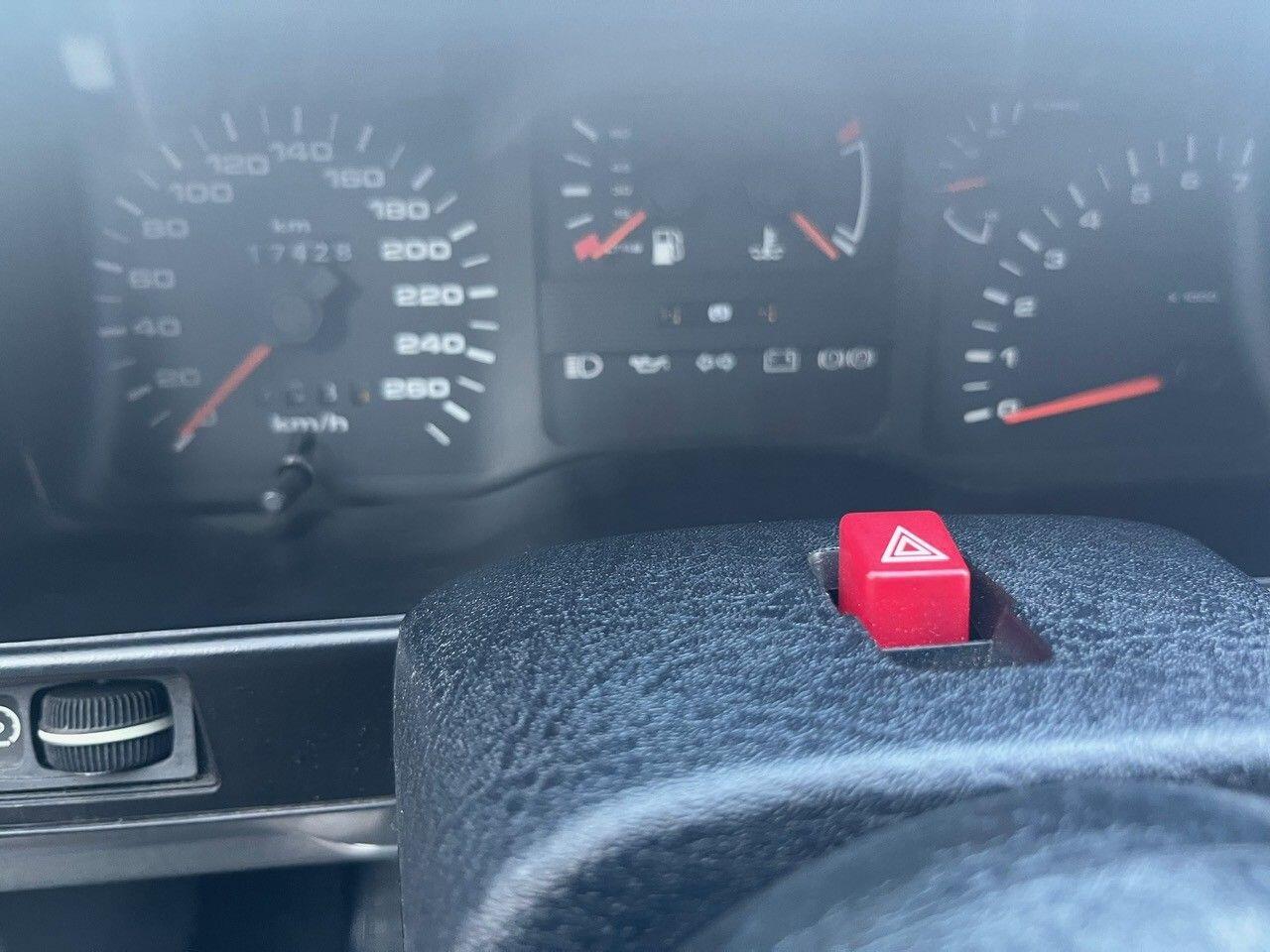 Used Ford Sierra for sale - 76953852: Photo 19