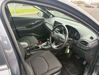 Used Hyundai i30 2018 for sale - 78484151: Photo