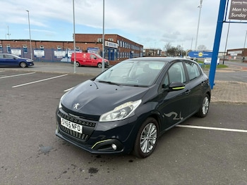 Used Peugeot 208 2015 for sale - 78465985: Photo