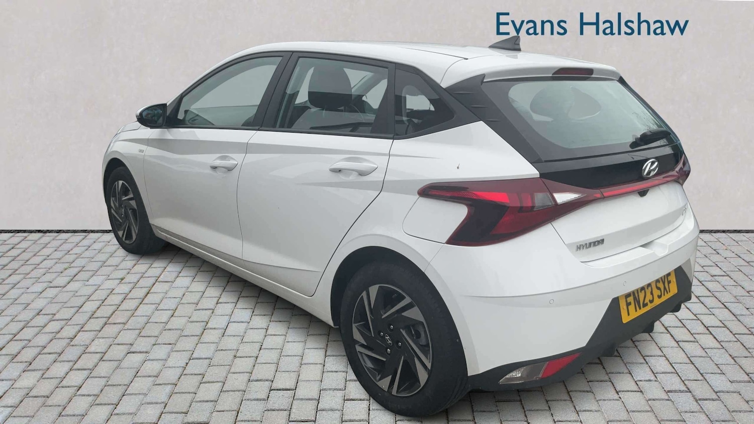 Used Hyundai i20 2023 for sale - 78187752: Photo 2