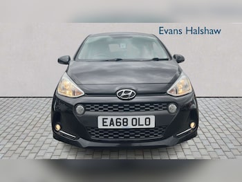 Used Hyundai i10 2018 for sale - 78651100: Photo
