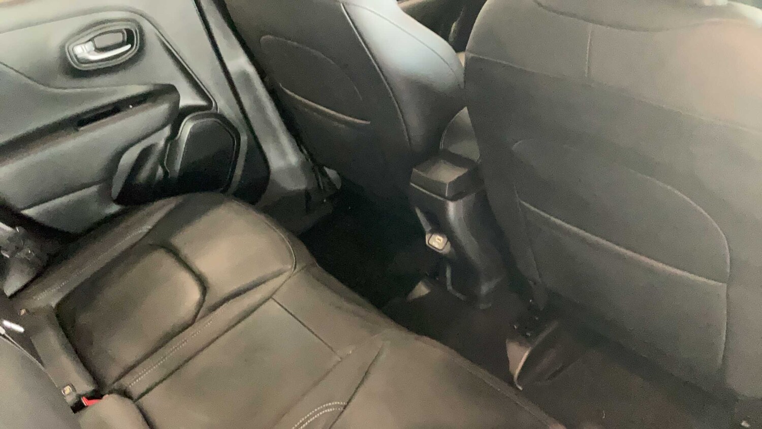 Used Jeep Renegade for sale - 77962848: Photo 12