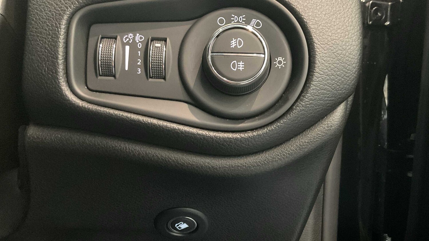 Used Jeep Renegade for sale - 77962848: Photo 18