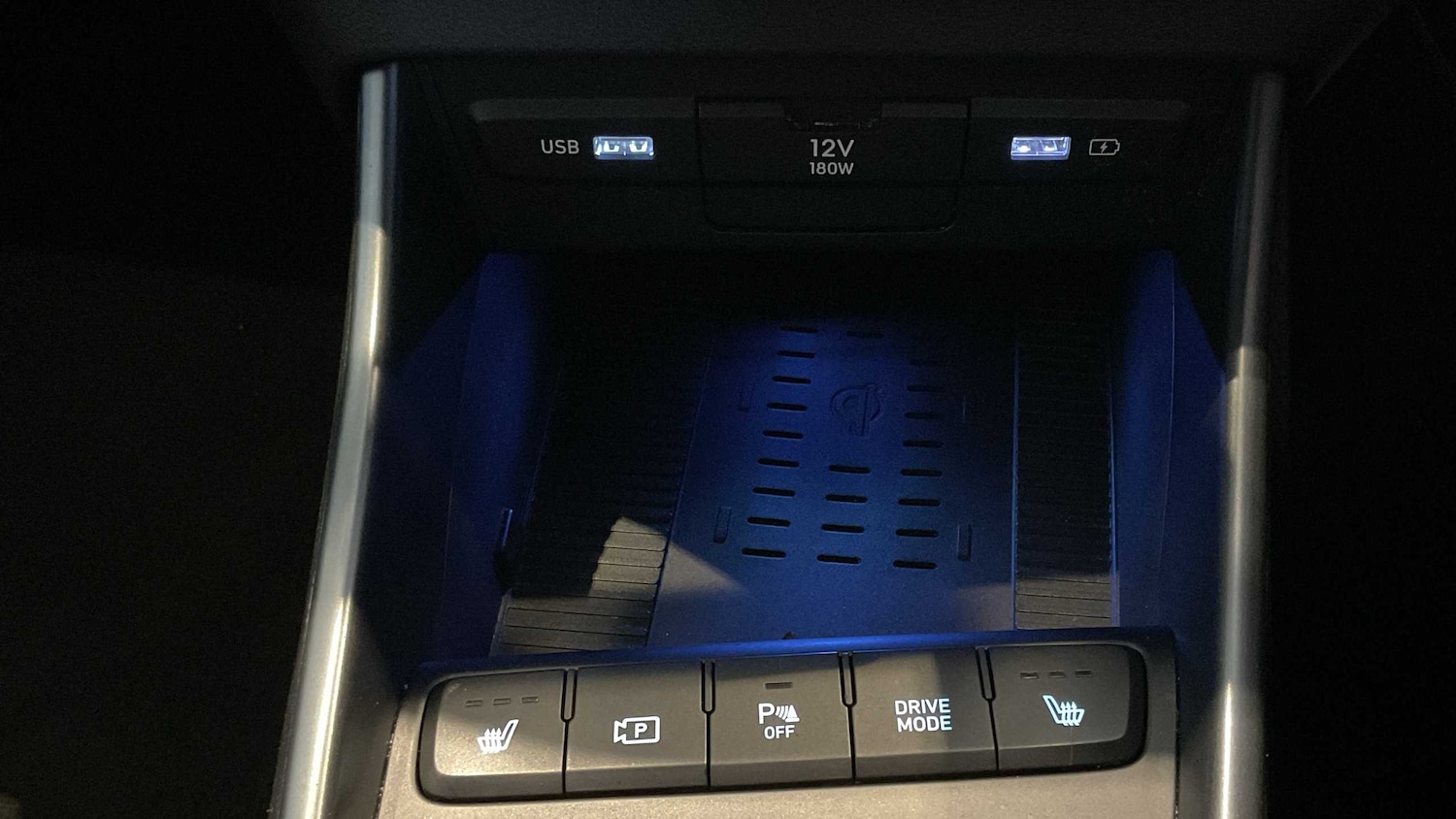 Used Hyundai i20 2023 for sale - 78216436: Photo 18