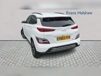 Used Hyundai KONA 2023 for sale - 79604368: Photo