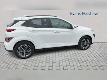 Used Hyundai KONA 2023 for sale - 79604368: Photo