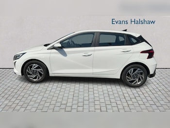 Used Hyundai i20 2025 for sale - 79002015: Photo