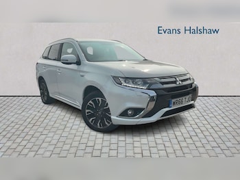 Used Mitsubishi Outlander 2016 for sale - 79282189: Photo