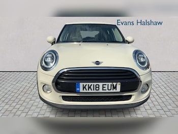 Used MINI Hatch 2018 for sale - 78732472: Photo