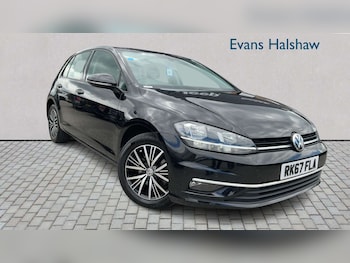 Used Volkswagen Golf 2017 for sale - 78551570: Photo
