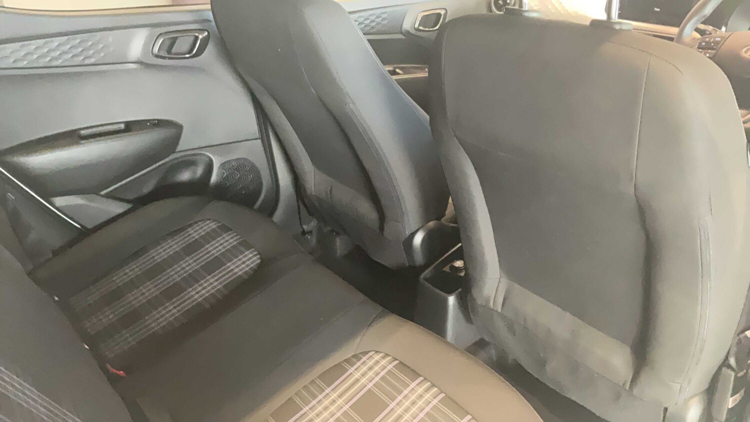 Used Hyundai i10 2024 for sale - 78216418: Photo 12