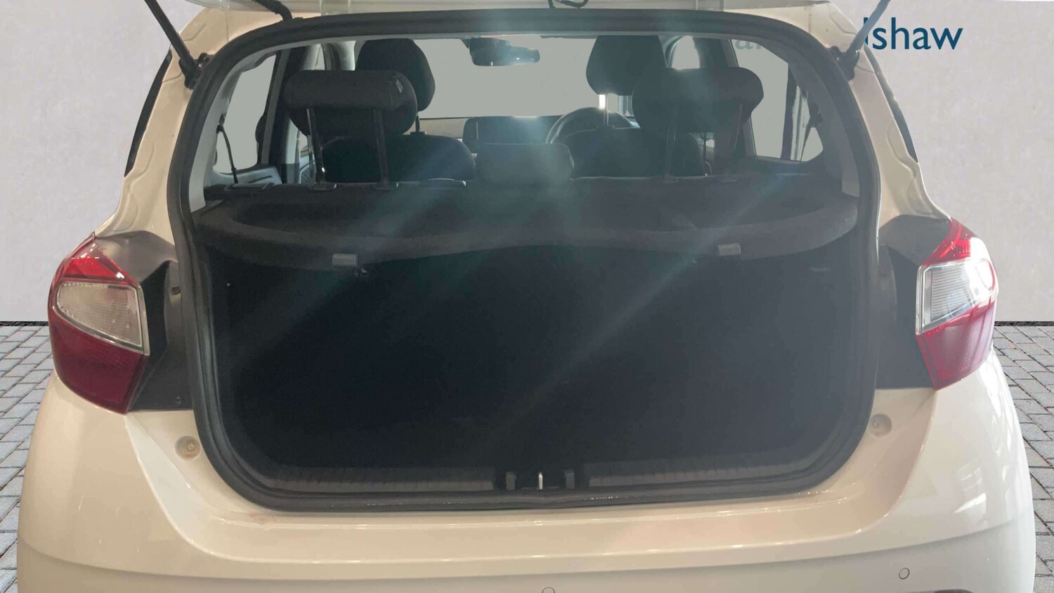 Used Hyundai i10 2024 for sale - 78216418: Photo 7