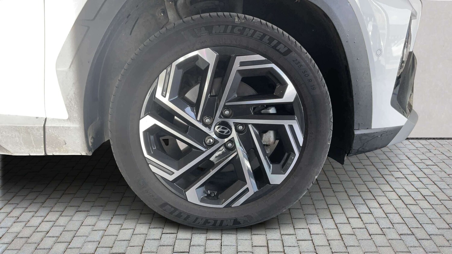 Used Hyundai TUCSON for sale - 77962847: Photo 6