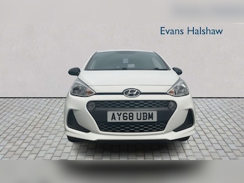 Used Hyundai i10 2018 for sale - 78825484: Photo