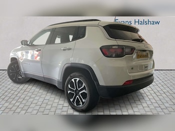 Used Jeep Compass 2024 for sale - 78119237: Photo