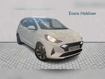 Used Hyundai i10 2023 for sale - 79716307: Photo