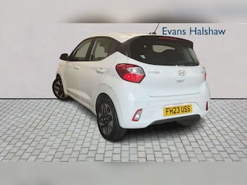 Used Hyundai i10 2023 for sale - 79716307: Photo