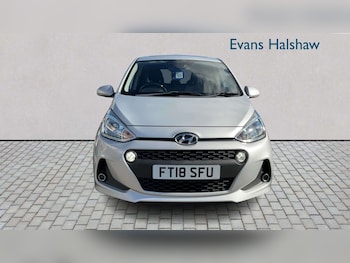 Used Hyundai i10 2018 for sale - 78604381: Photo