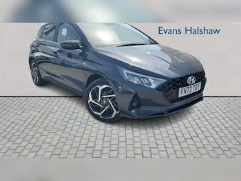 Used Hyundai i20 2023 for sale - 79648910: Photo