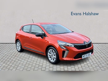 Used Renault Clio 2025 for sale - 78352011: Photo