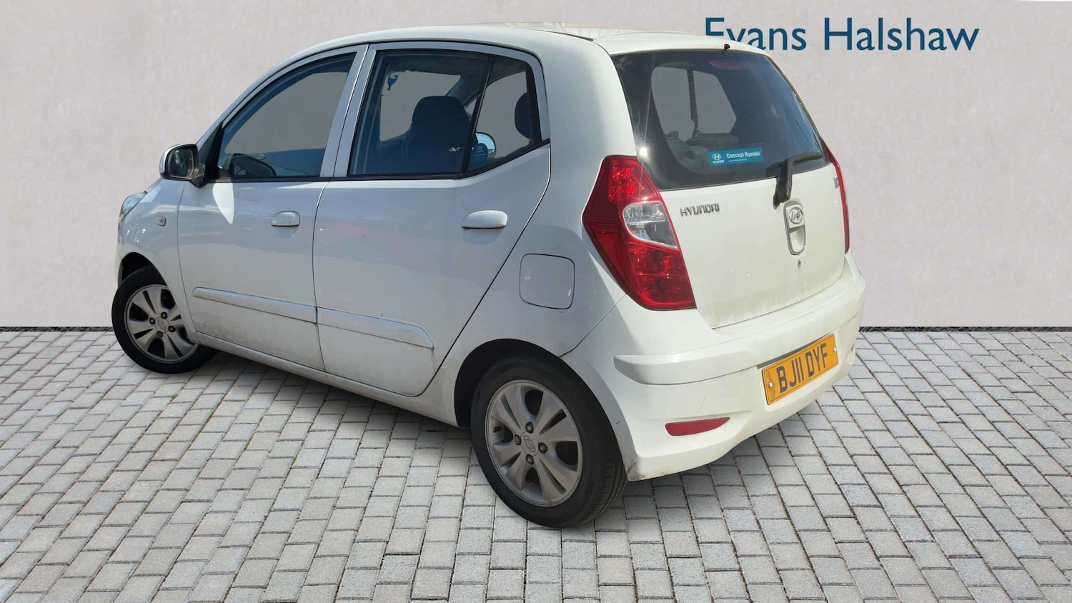 Used Hyundai i10 2011 for sale - 78118786: Photo 2