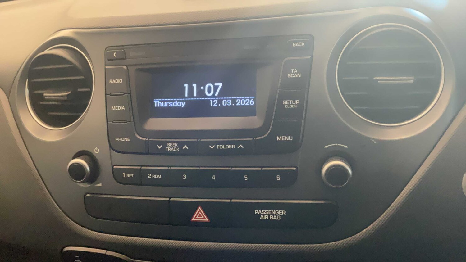 Used Hyundai i10 for sale - 77962746: Photo 11