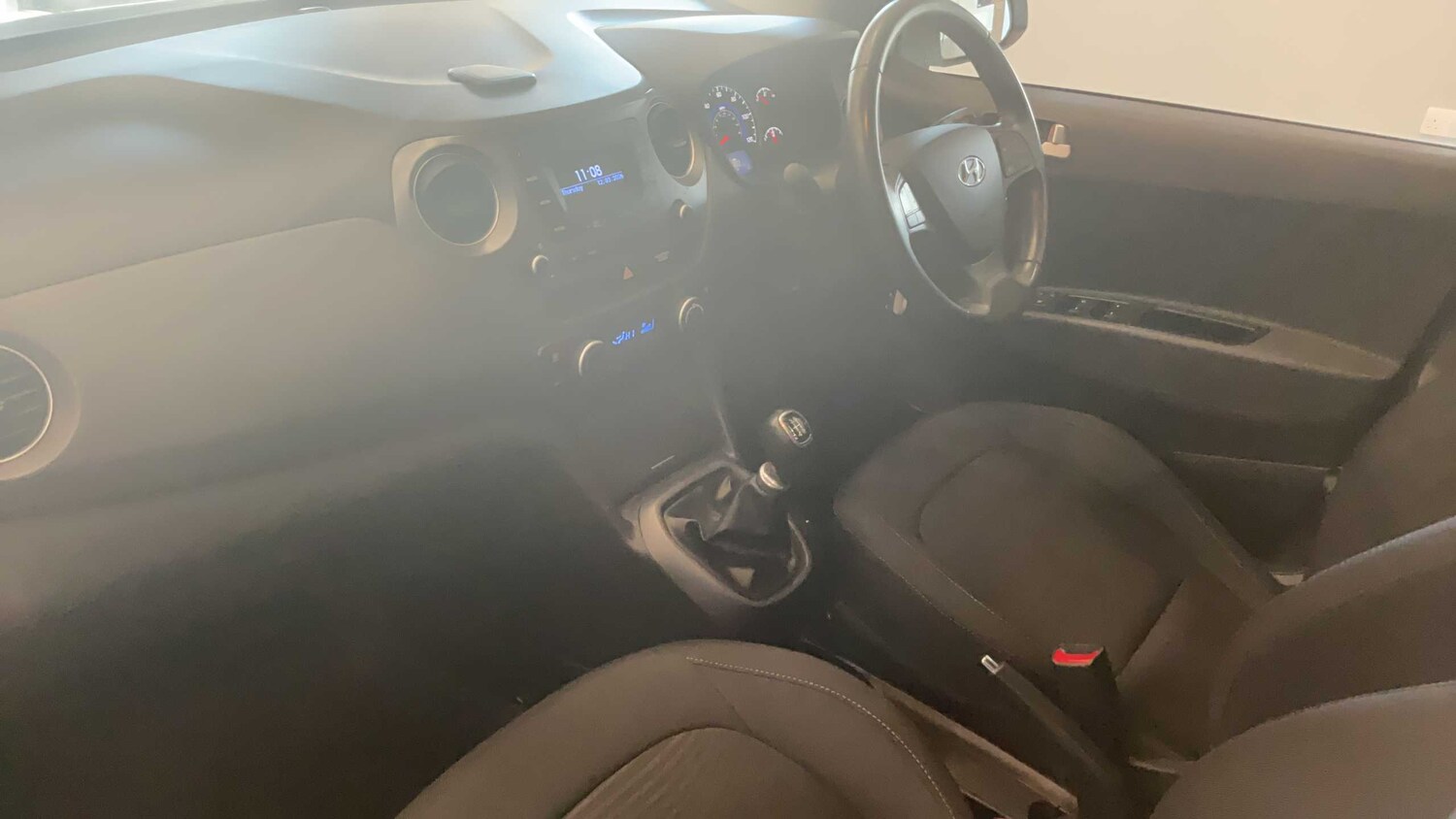 Used Hyundai i10 for sale - 77962746: Photo 13