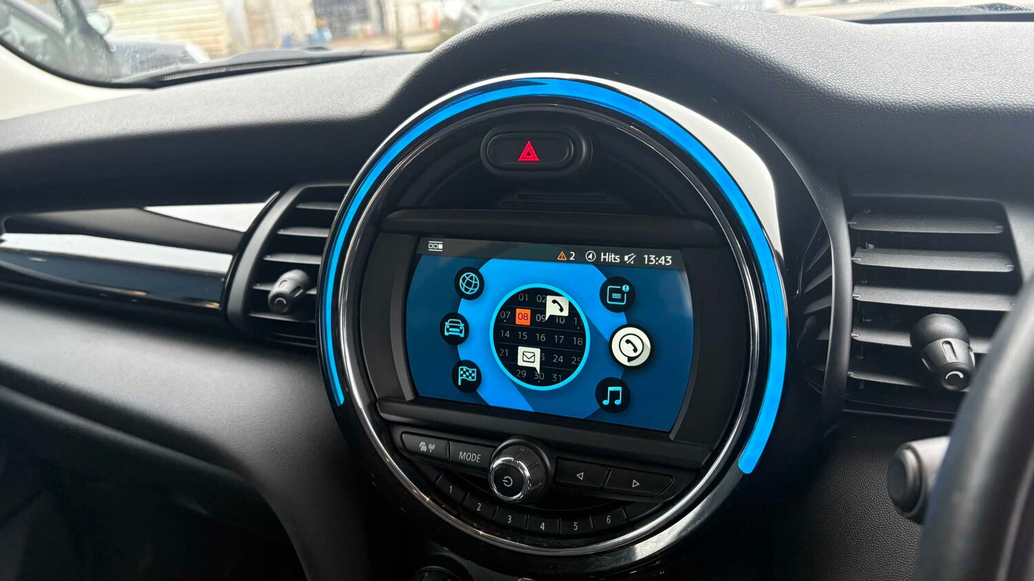 Used MINI Hatch 2018 for sale - 77972965: Photo 12