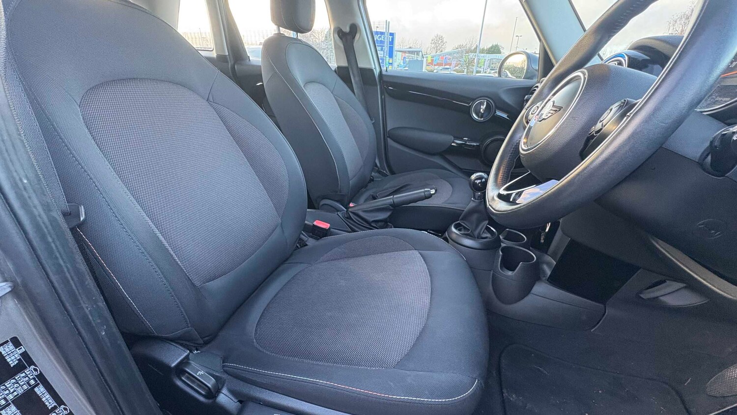 Used MINI Hatch 2018 for sale - 77972965: Photo 3