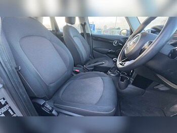 Used MINI Hatch 2018 for sale - 77972965: Photo