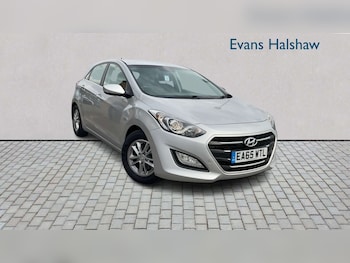 Used Hyundai i30 2015 for sale - 79429109: Photo